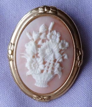 Vintage Small Pink & White Flowers In Vase Cameo Brooch
