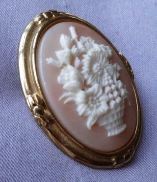 Vintage Small Pink & White Flowers in Vase Cameo Brooch 2
