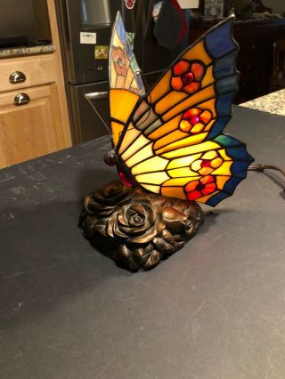Vintage Tiffany - Style Stained/leaded Glass Butterfly Accent Table Lamp -