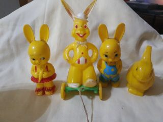 Vintage Plastic Blow Mold Easter Bunny Rabbit Pull Toy & Knickerbocker Bunny 