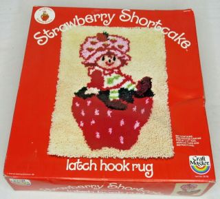 Vintage Strawberry Shortcake Latch Hook Rug Kit 1981 Craft Master 20 X 27