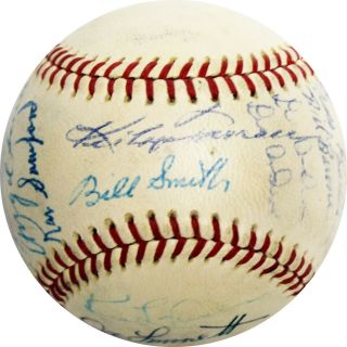 26 Signature Team Signed Vintage Spalding International League Baseball Bc587