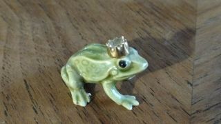 Vintage Hagen Renaker Monrovia frog prince crown miniature ceramic water animal 2