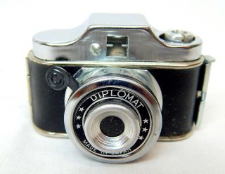 1F Vintage DIPLOMAT Subminiature SPY Camera w/ Box Japan 2