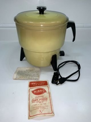 Vintage Mirro M - 9235 - 45 Popcorn Popper Yellow