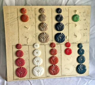 Vintage Salesman Card Of Buttons