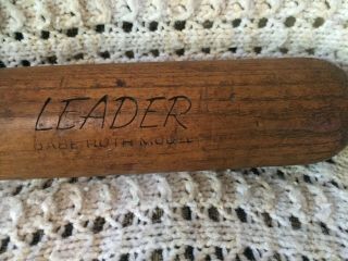 Vintage Hillerich & Bradsby Wood Baseball Bat No.  9 Leader Babe Ruth Model 33 