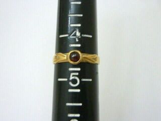 Vintage 14k Yellow Gold Natural Garnet Ladies Ring 1.  2 Grams Size 4.  5 Not Scrap