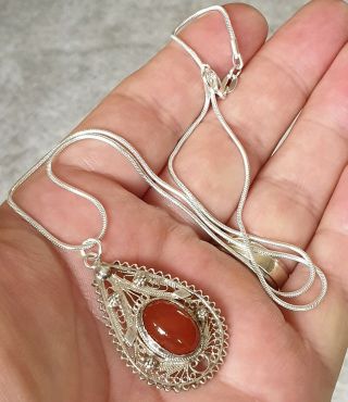 Stunning Vintage Jewellery Ornate Crafted Carnelian Cabochon 925 Silver Necklace