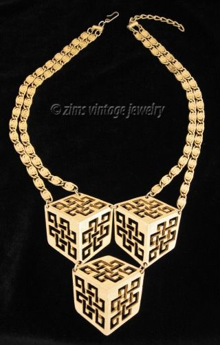 Vintage 1970’s Modernist Napier Signed Unusual Gold Block Cube Pendant Necklace
