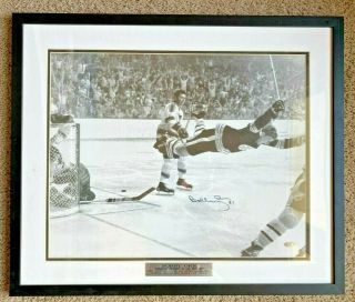 Bobby Orr The Goal Autographed 16x20 Framed Behind Glass Photo 1970 Stanley Cup