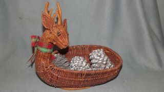 Vintage Woven Rattan Wicker Reindeer Basket With Pinecones Christmas