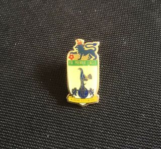 Tottenham Hotspurs Old Style Premier League Vintage Pin Badge