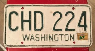 Solid 1967 Washington Passenger Vehicle License Plate Single Chd 224 Yom Clear