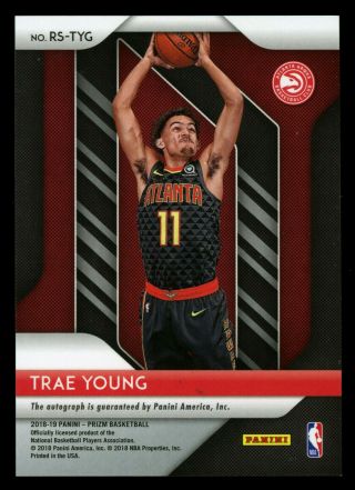 2018 - 19 Panini Prizm Trae Young Autograph Auto RC Rookie HAWKS 2