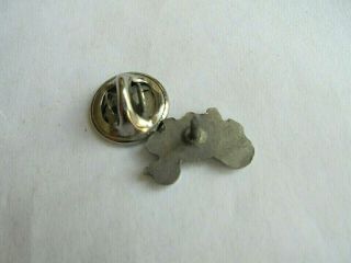 Vintage General Motors Fisher Body Coach / Stagecoach Employee Pin 2