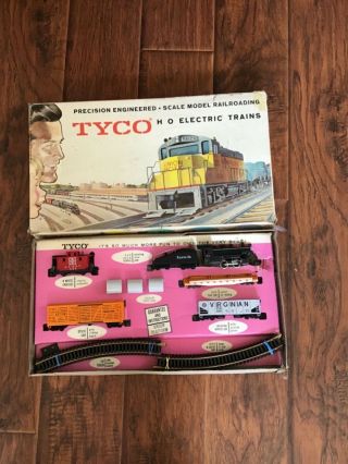 Vintage 1960s Tyco Shfter Limited 4 Car And Shifter Starter Set T6505