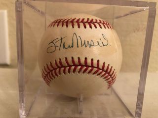 Cardinals Hall Of Famer Stan Musial Signed Baseball - Jsa Authenticated