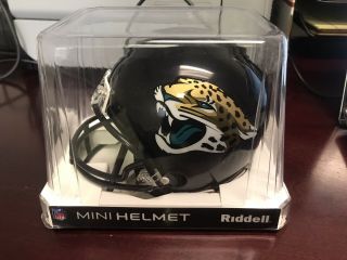 Leonard Fournette Autographed Jacksonville Jaguars Riddell Mini Helmet w/COA 3