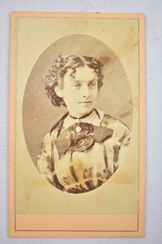 Vintage Cdv Photo Young Woman Curly Hair H.  B Hillyer 