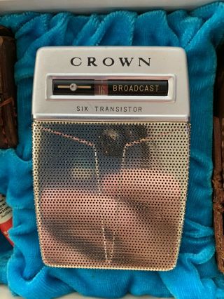 Vintage Crown Transistor Radio With Accessories TR 680 Blue Earbud 2