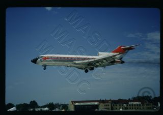 207 - 35mm Kodachrome Aircraft Slide - Faa Boeing 727 N127 Landing In June 1967