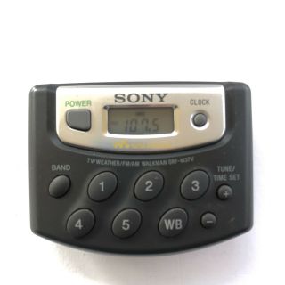 Vintage Sony Walkman Srf - M37v Tv/weather/fm/am With Belt Clip And