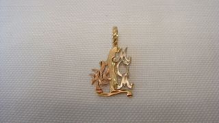 Vintage 14k Solid Tri Colored Gold " 1 Mom " Charm/pendant 1.  5 Grams Not Scrap