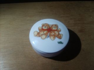 Vtg 1979 Rigglets Lucy Riggs Miniature Porcelain Teddy Bear Oval Trinket Box