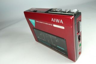 Old Vintage Aiwa Hs - P05 Personal Stereo Cassette Player Walkman Please Read