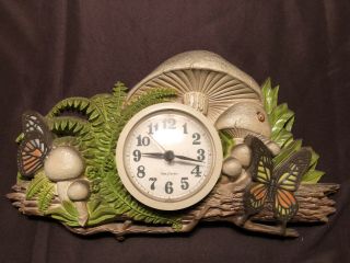 Vintage Kitchen Wall Clock Flowers,  Butterflies & Mushrooms Made In Usa