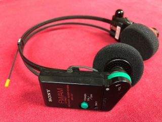 Vintage Rare Sony Srf - R7 Am / Fm Radio Headphones Walkman Stereo -