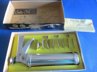 Vtg Cookie - Chef Trigger Quick Gun Style Press Discs Tips W/box & Instructions