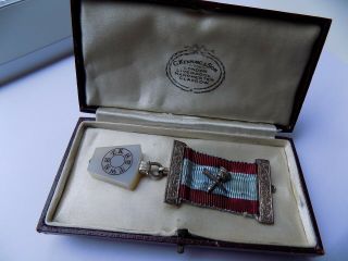 Vintage Silver Masonic Medal In Fitted Case - G.  Kenning & Son London