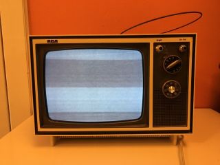 Vintage B&W Television 9” RCA TV Portable Retro Blue White Gaming 60’s 70’s 2