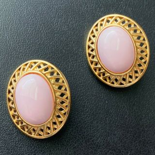 Signed Trifari Tm Vintage Retro Pink Cabochon Gold Tone Clip Earrings 200