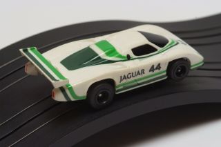 16 Vintage Tyco HO Slot Car 44 Jaguar Racer Missing One Track Contact 2
