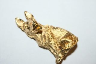 Vintage Signed Trifari German Shepherd Figural Dog Brooch In Gold Tone Metal