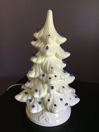 Vtg 9 Inch Ceramic Lighted Christmas Tree White Blue Bulbs Holly Base