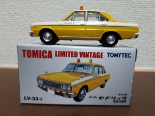 Tomytec Tomica Limited Vintage Lv - 33a Nissan Cedric Road Corporation Car