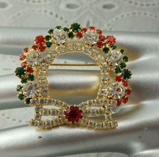 Vintage Gold Tone Large Clear Rhinestone Red Green Christmas Wreath Pin Brooch