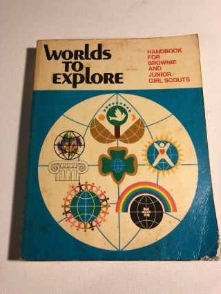 Vintage Worlds To Explore Brownie Jr Girl Scout Handbook 1977 Book