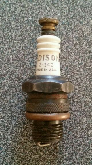 Vintage Edison Z - 142 Spark Plug Made In Usa