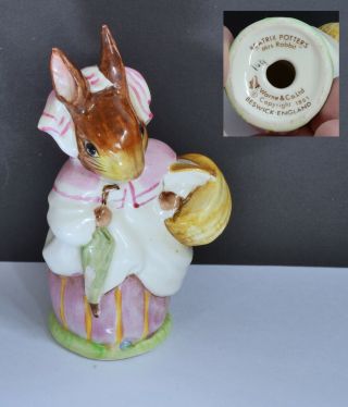 Vintage Beswick Beatrix Potter " Mrs Rabbit " Ceramic Figurine - C1951.  Warne