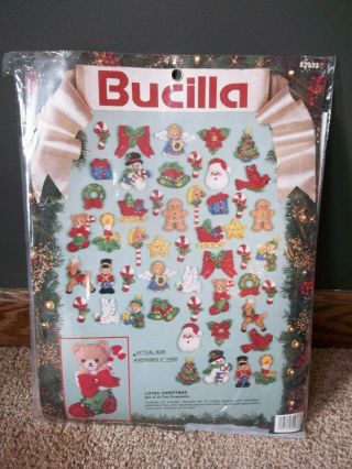 Vintage Bucilla Christmas Ornament Kit Felt Sequins Beads Lotsa Christmas 82933