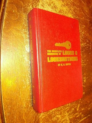 Vintage Book The Complete Handbook Of Locks & Locksmithing C.  A.  Roper 1977