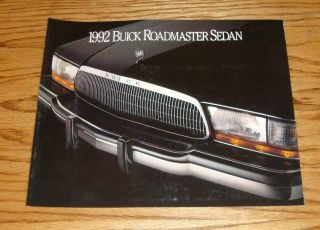 1992 Buick Roadmaster Sedan Foldout Sales Brochure 92
