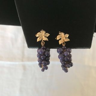Vintage Marvella Purple Glass Grape Cluster Dangle Clip On Earrings 60 
