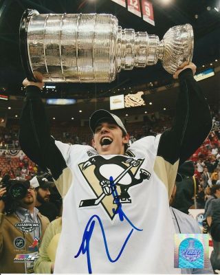 Evgeni Malkin Signed Pittsburgh Penguins Stanley Cup 8x10 Photo Autograph