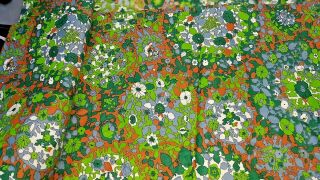 2 Yards Vintage Groovy 1970s Fabric Material Green Floral Cotton Marcus Bros.